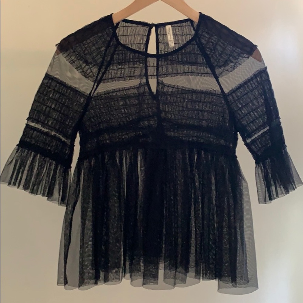 Zara mesh black top